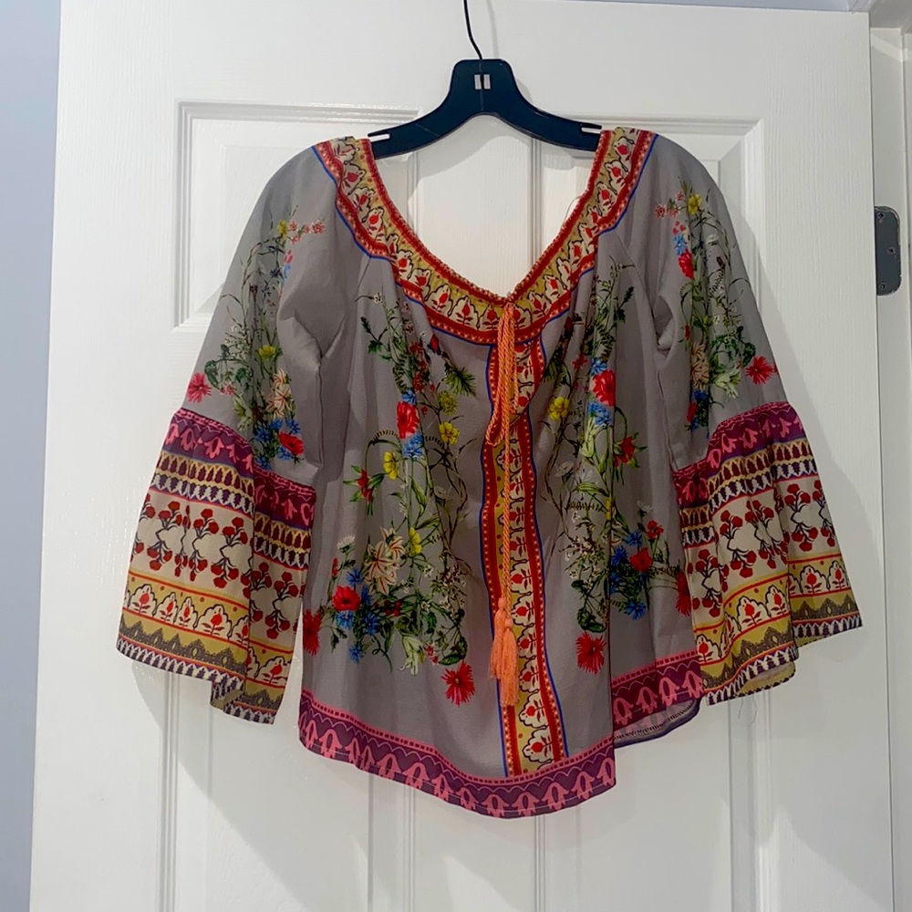 Beautiful, vibrant Off shoulder top